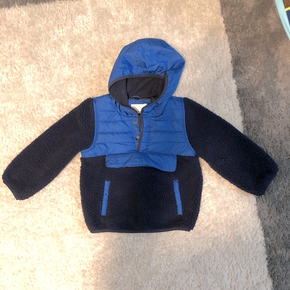 NWOT Navy Sherpa Pullover